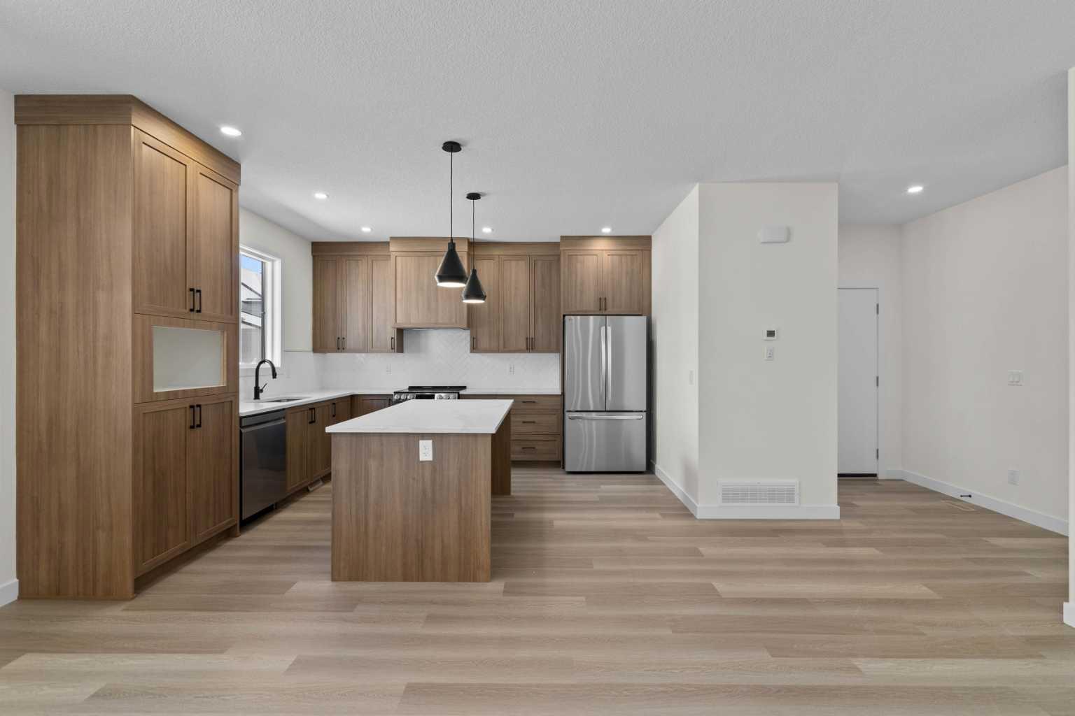 201 Cooperswood Green SW 1004