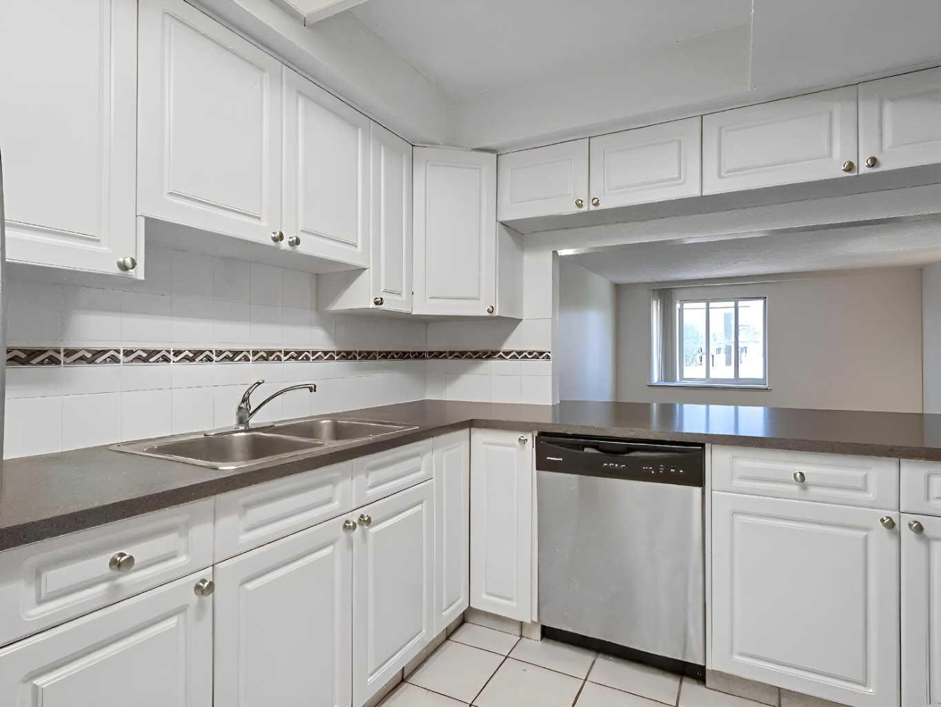 1625 14 Avenue SW 205