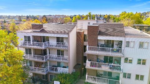Photo of 1625 14 Avenue SW #205, Calgary, AB T3C 0W6 (MLS # A2272345)