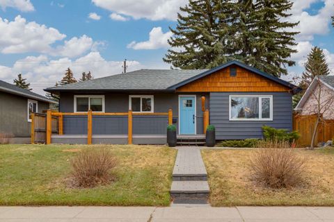 Photo of 5004 43 Street SW, Calgary, AB T3E 3R3 (MLS # A2305203)