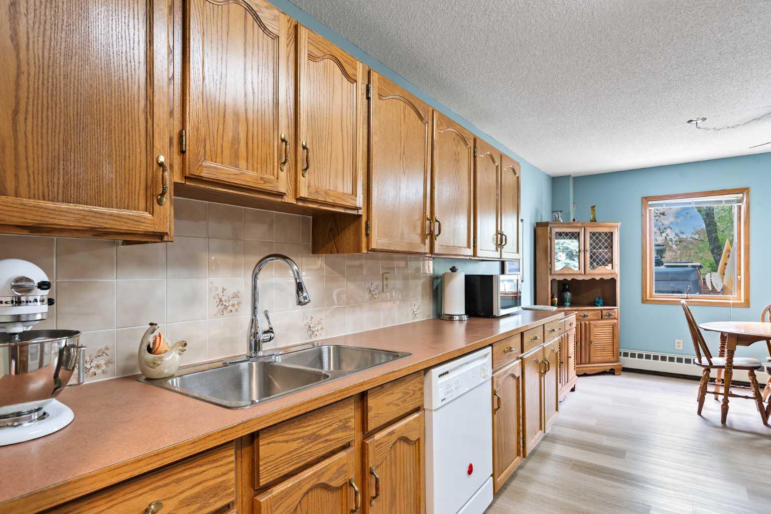 410 7 Street SW 101
