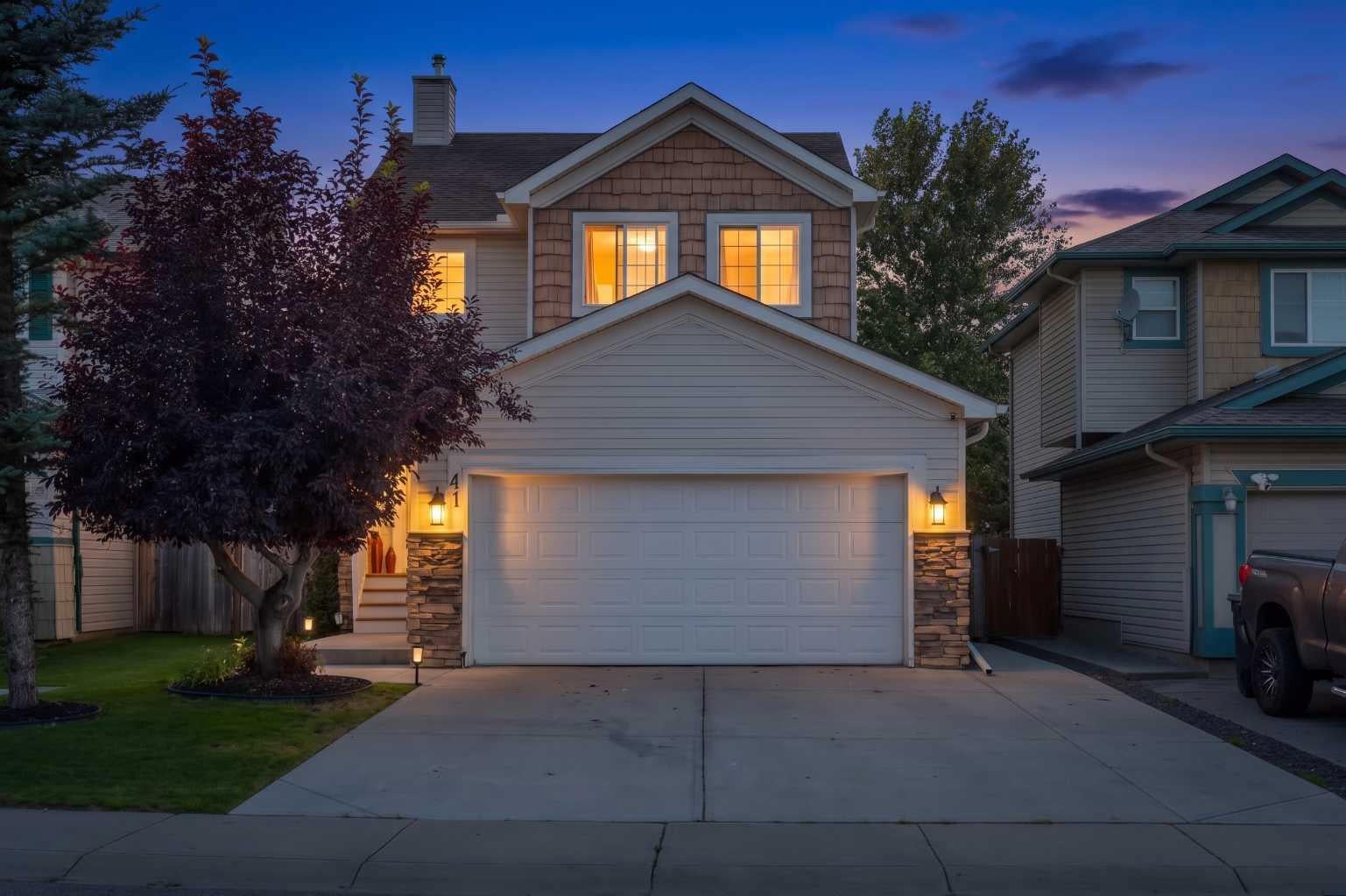 41 Cimarron Meadows Close