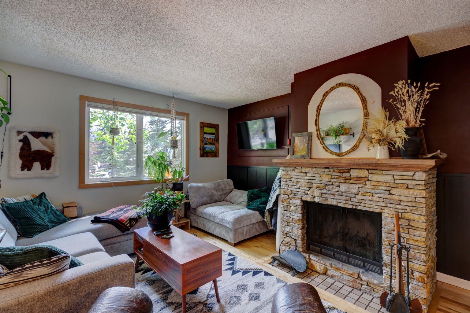 200 Three Sisters Drive 105