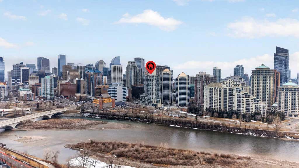 Photo of 1025 5 Avenue SW #109, Calgary, AB T2P 1N4 (MLS # A2318755)