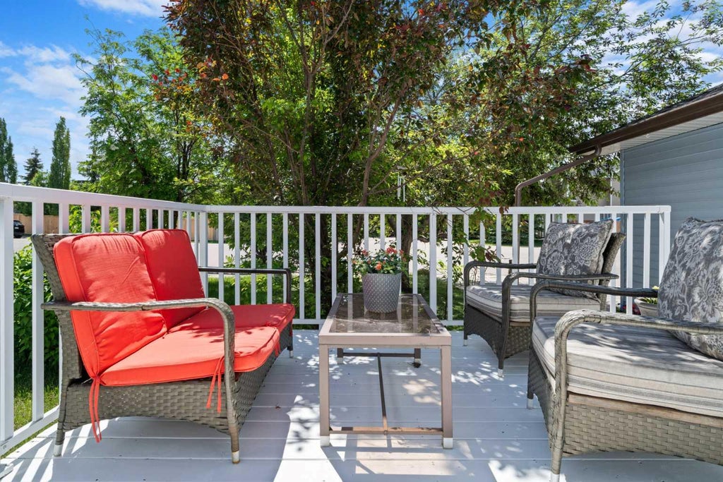 Photo of 233 Coverdale Road NE, Calgary, AB T3K 4J5 (MLS # A2319030)