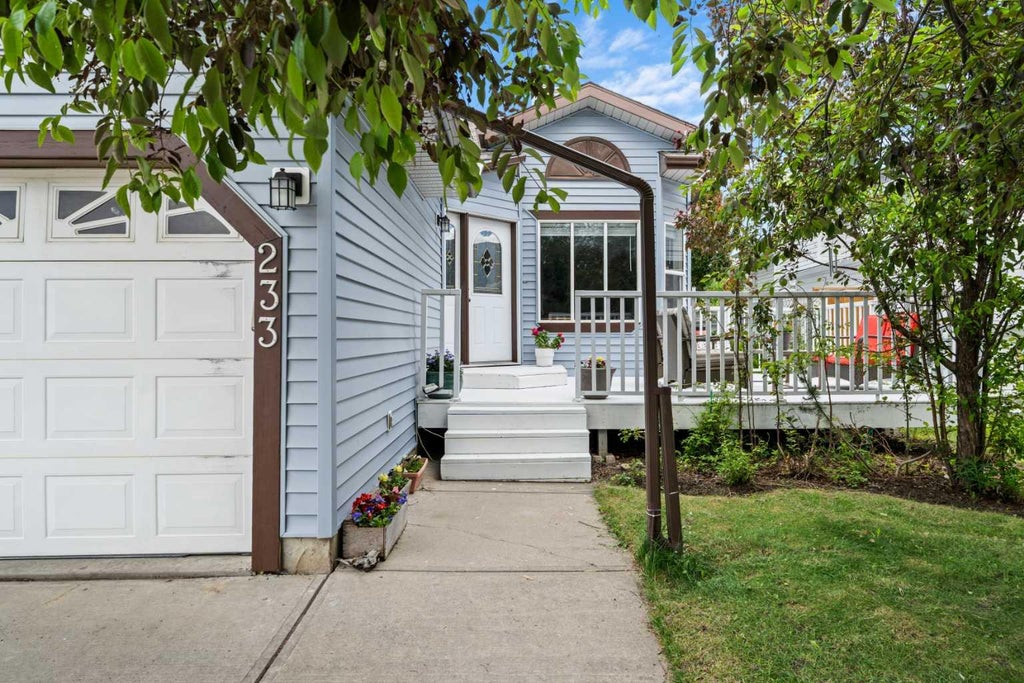 Photo of 233 Coverdale Road NE, Calgary, AB T3K 4J5 (MLS # A2319030)