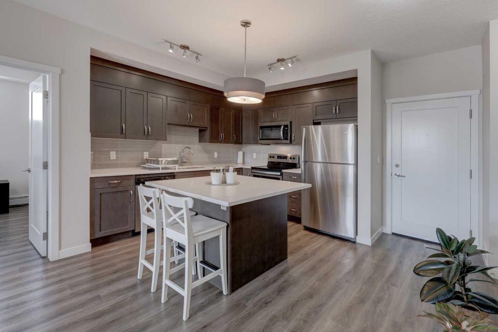 Photo of 30 Shawnee Common SW #410, Calgary, AB T2R 0R1 (MLS # A2277542)