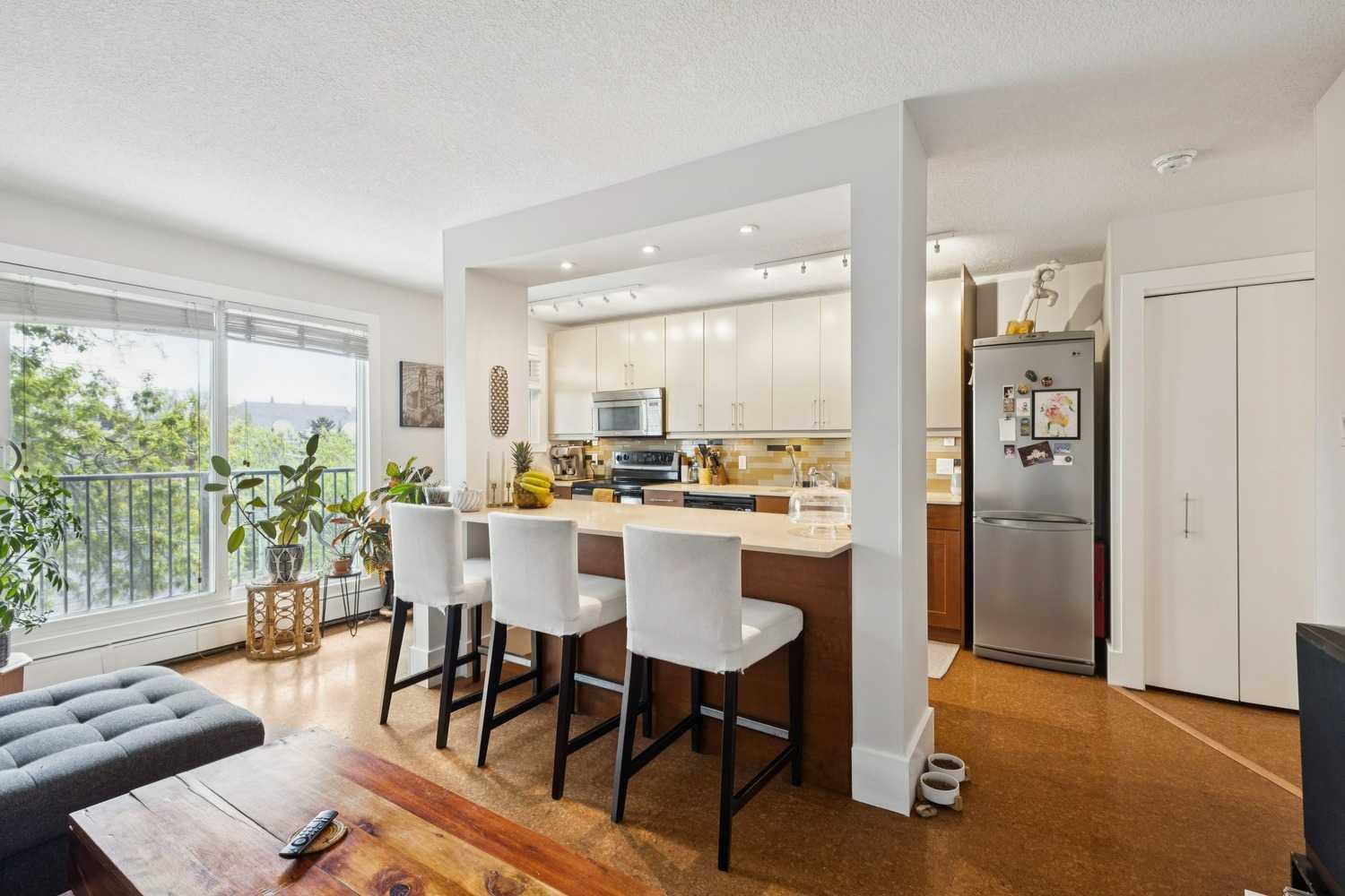 1603 26 Avenue SW 203