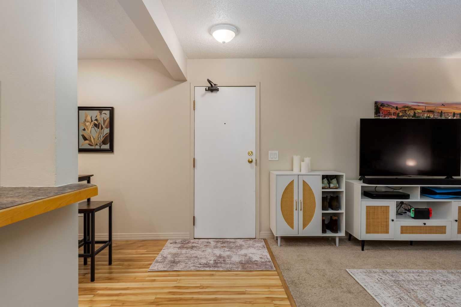 13045 6 Street SW 3209