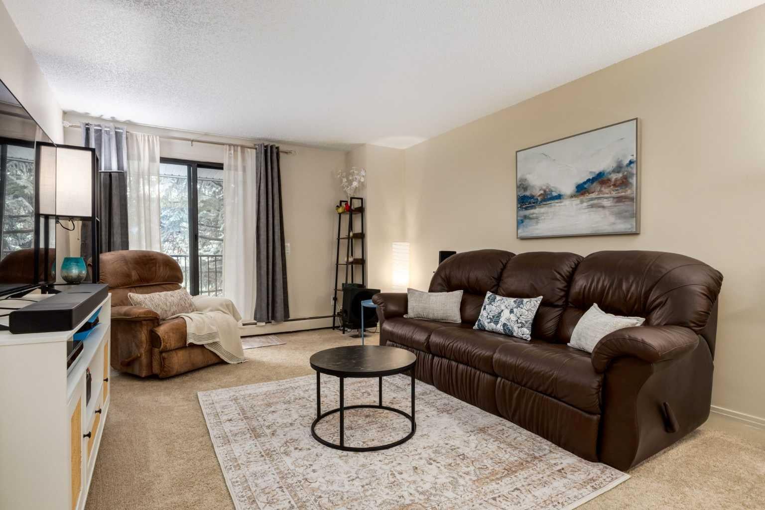 13045 6 Street SW 3209