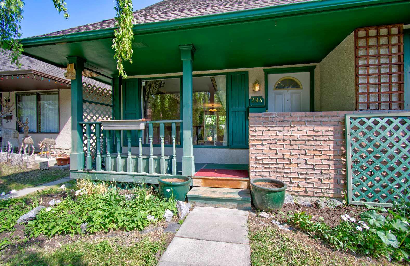 294 Southampton Drive SW