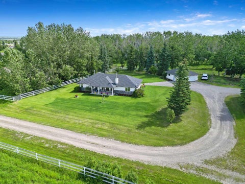 Photo of 32047 276 Avenue E #200, Rural Foothills County, AB T1S 4N7 (MLS # A2327859)