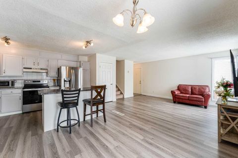 147 Templewood Drive NE Calgary AB T1Y 4M5