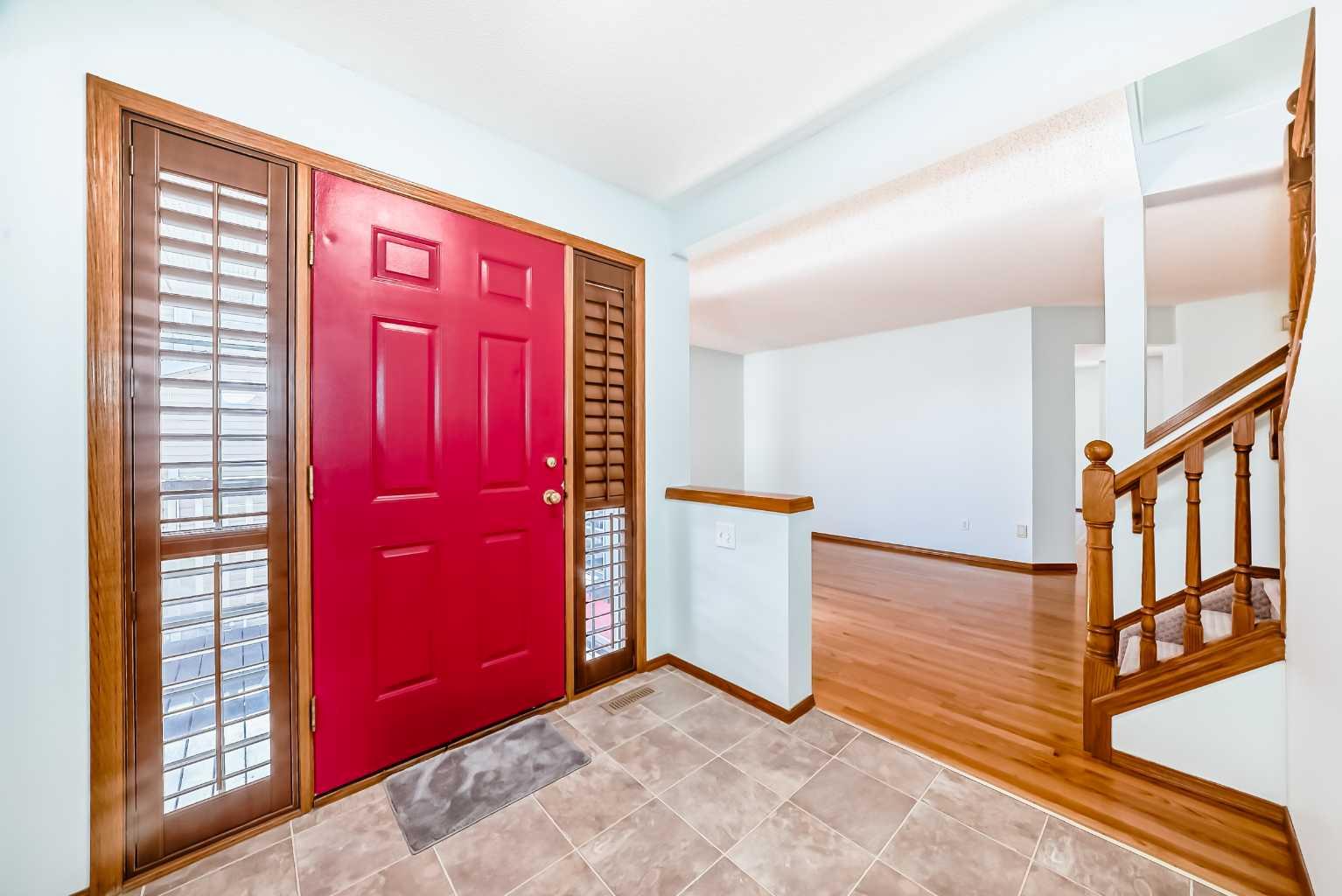 164 Macewan Park Circle NW