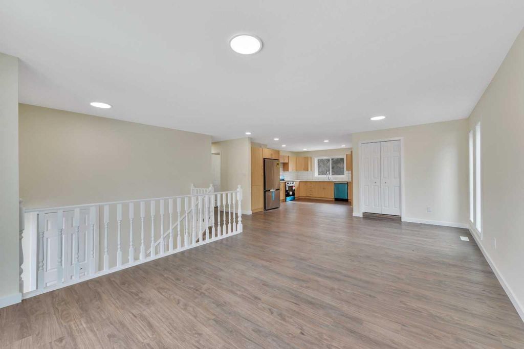 Photo of 27 Gregson Crescent, Red Deer, AB T4P 2K3 (MLS # A2295899)