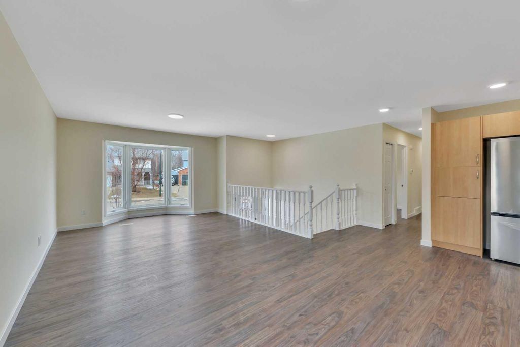 Photo of 27 Gregson Crescent, Red Deer, AB T4P 2K3 (MLS # A2295899)