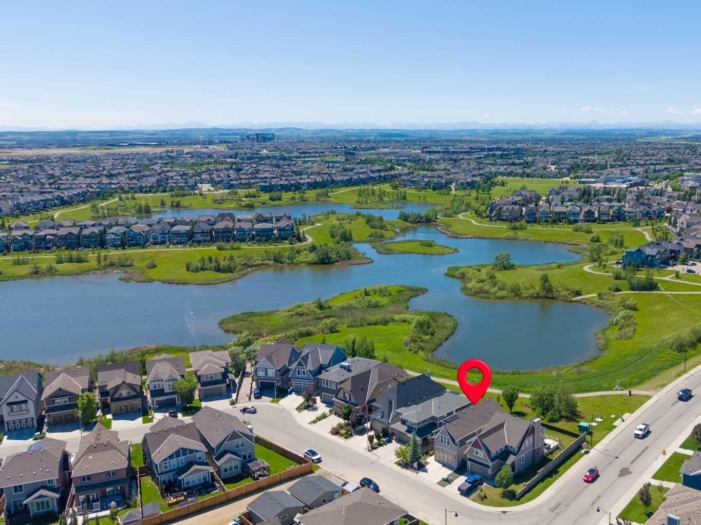 11 MARQUIS Crescent SE
