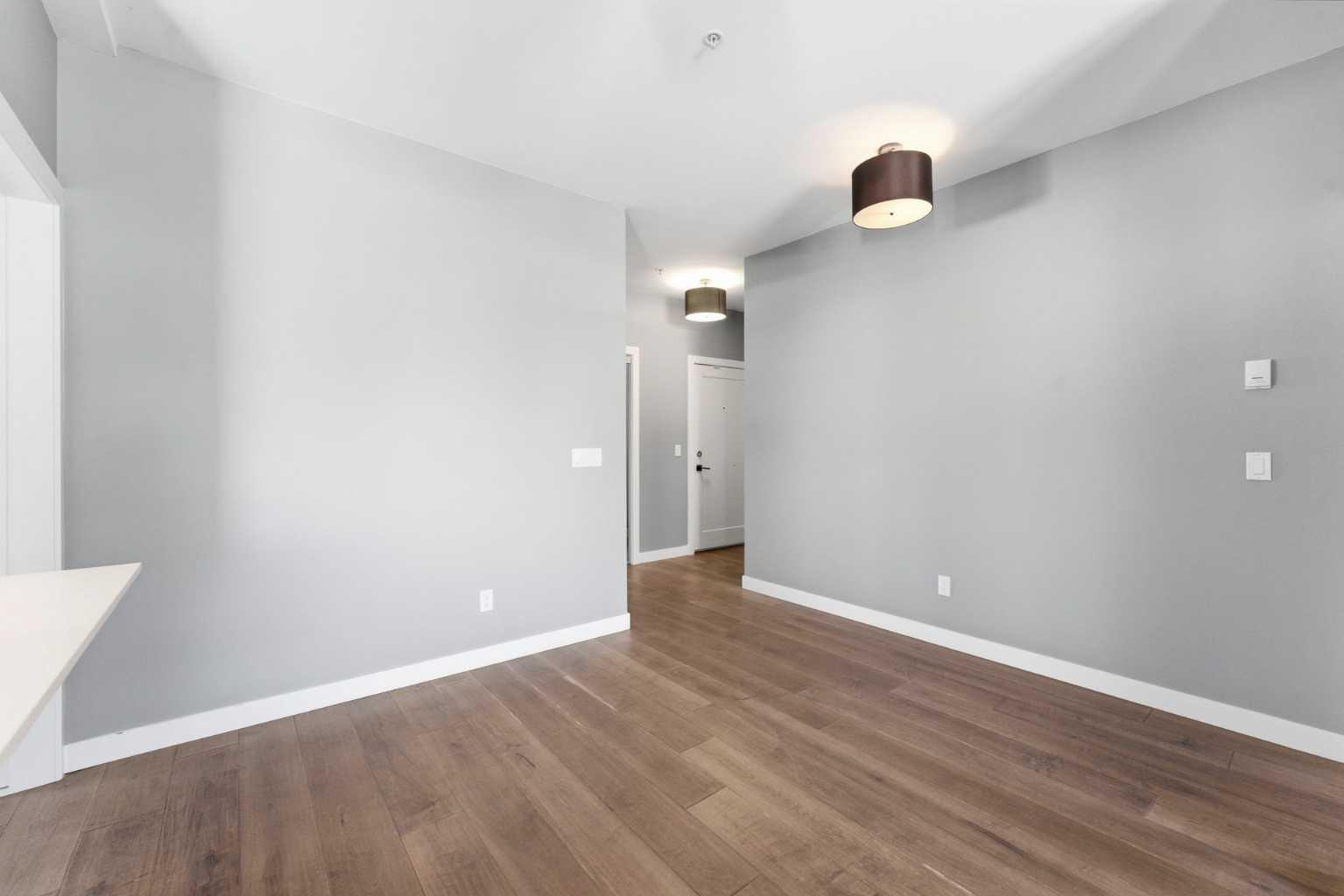 2702 17 Avenue SW 209