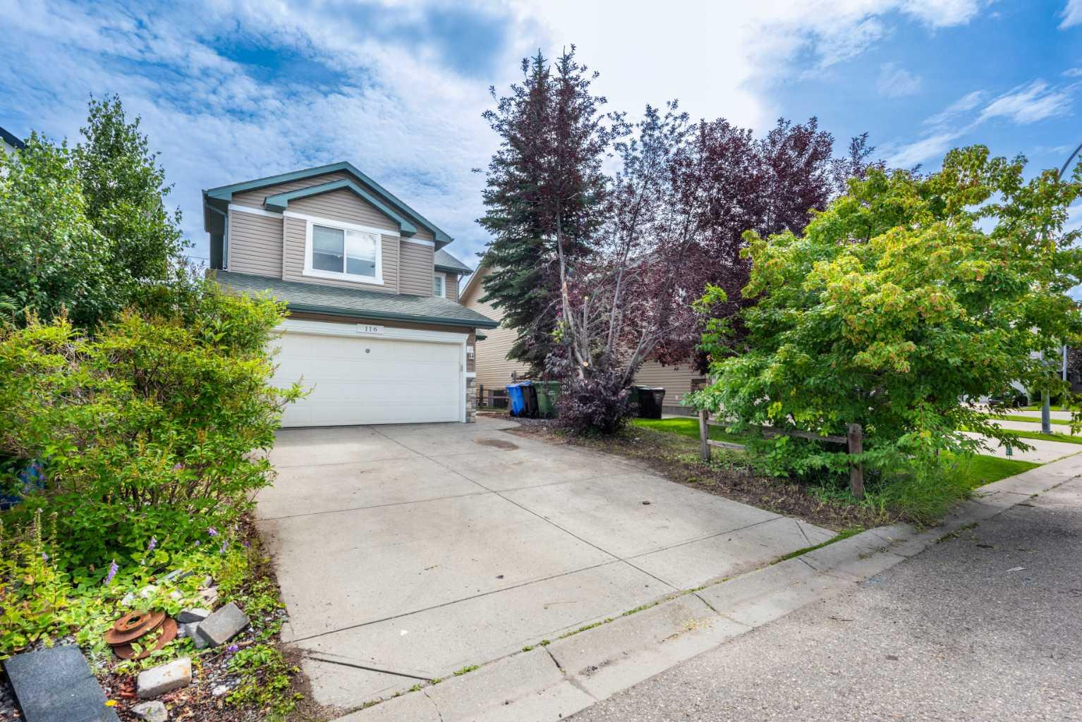 116 Chapalina Crescent SE