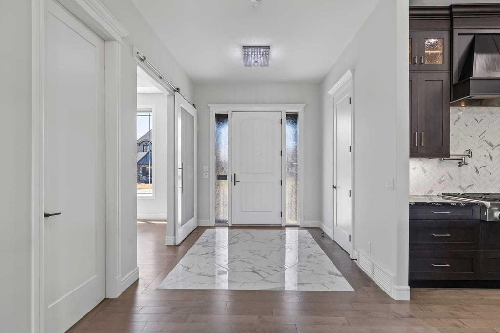 Photo of 112 Cranbrook View SE, Calgary, AB T3M 1W5 (MLS # A2305916)