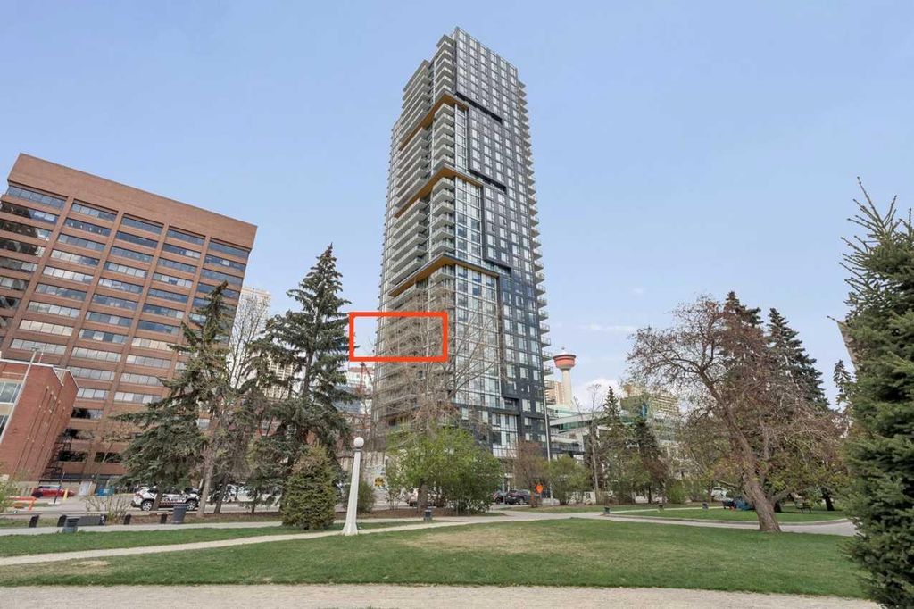 Photo of 310 12 Avenue SW #901, Calgary, AB T2R 1B5 (MLS # A2309799)