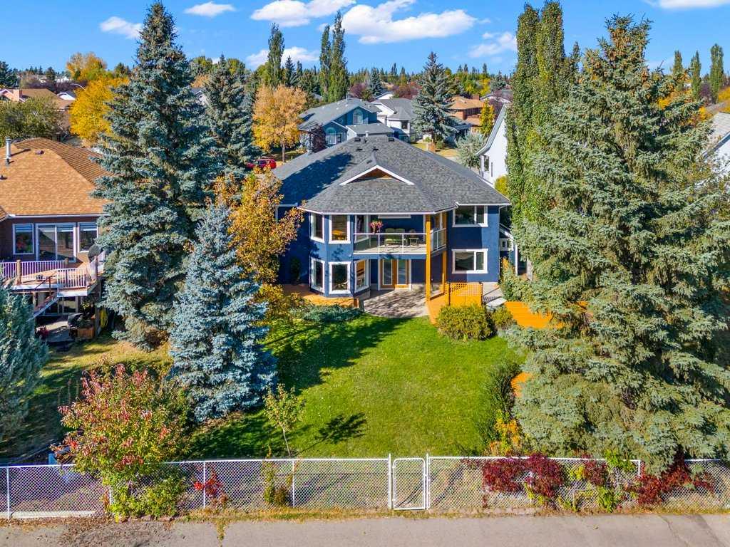 71 Green Meadow Drive