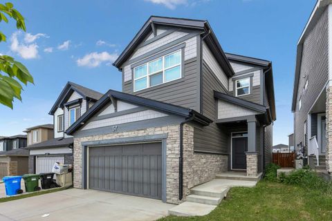 Photo of 57 Legacy Reach View SE, Calgary, AB T2X 4T9 (MLS # A2315216)