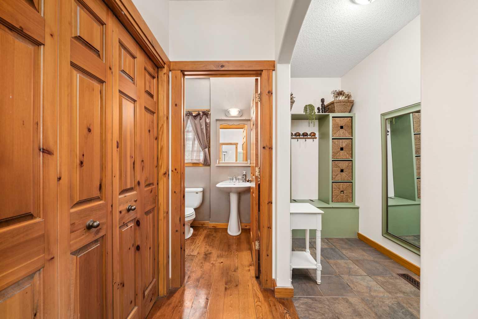 122 Hidden Creek Heights NW