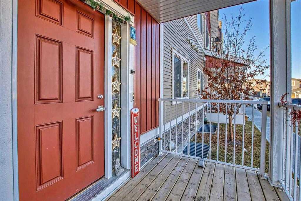 32 RED EMBERS Parade NE 518