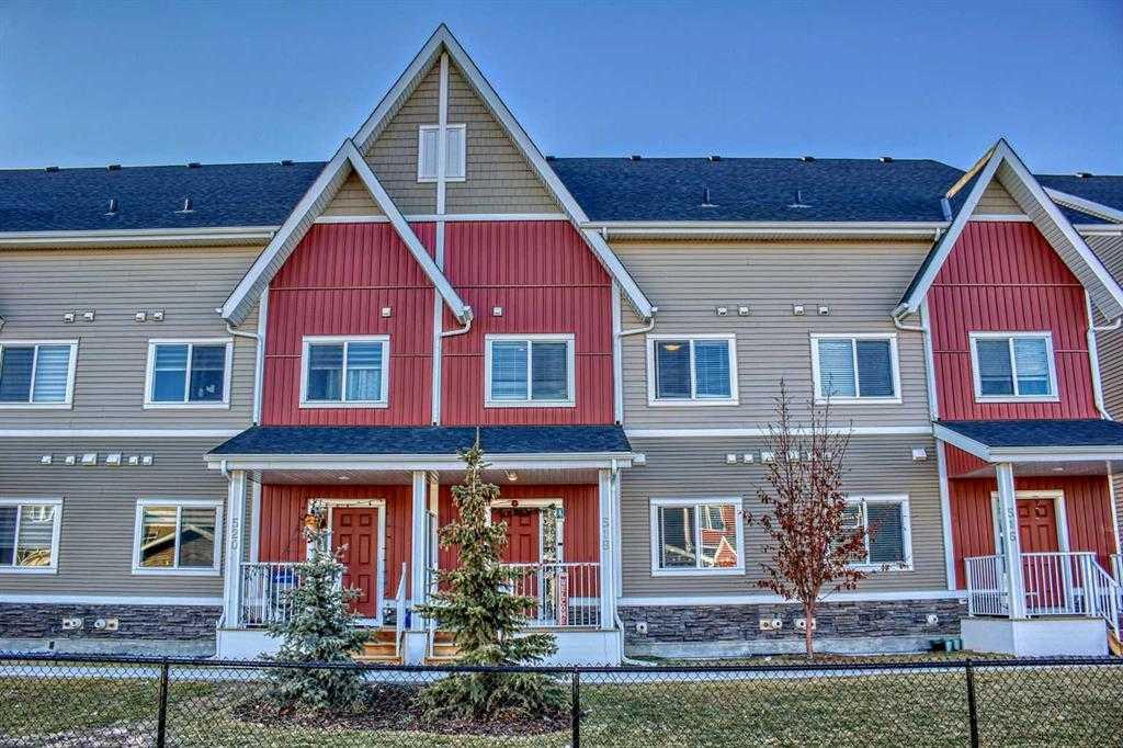 32 RED EMBERS Parade NE 518