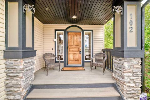 Tiny photo for 102 WEST CREEK Mews, Chestermere, AB T1X 1S1 (MLS # A2283226)