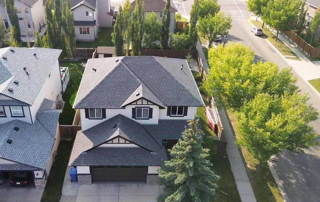 Photo of 102 WEST CREEK Mews, Chestermere, AB T1X 1S1 (MLS # A2283226)