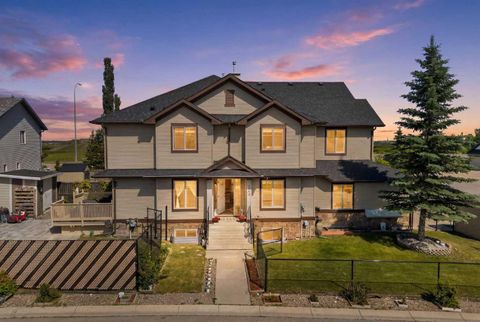 Photo of 202 Silverado Range Place SW, Calgary, AB T2X 0B4 (MLS # A2324055)