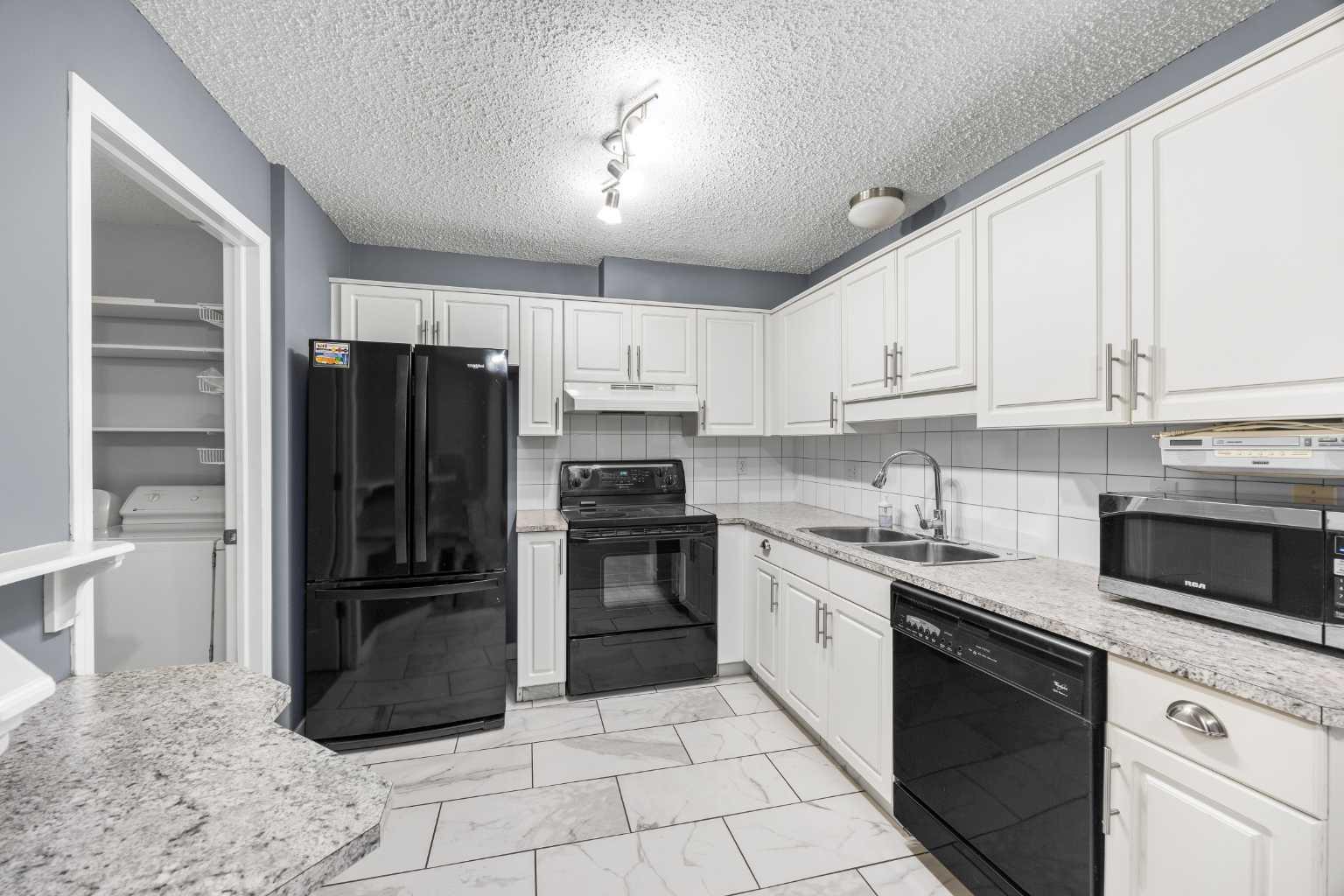 10 Sierra Morena Mews SW 120