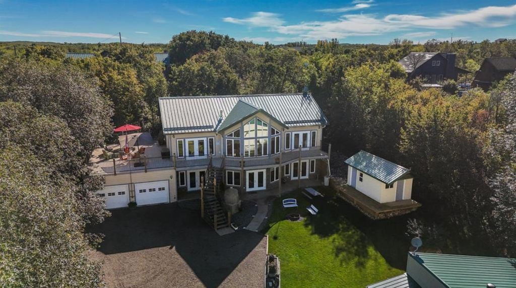 Photo of 11 Aimie Avenue, White Sands, AB T0C 2L0 (MLS # A2289470)