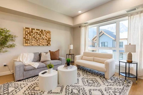 Photo of 200 2nd Avenue #2316, Dead Mans Flats, AB T1W 2W4 (MLS # A2350633)