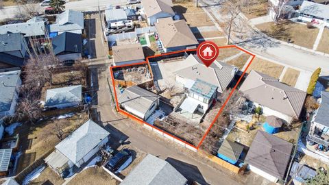 Photo of 2018 Cottonwood Crescent SE, Calgary, AB T2B 1T1 (MLS # A2295913)