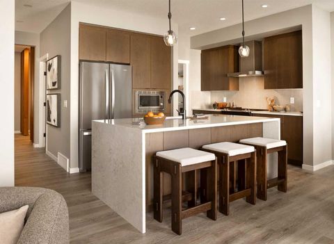 1085 Sawgrass Link NW Airdrie AB T4B 5V2