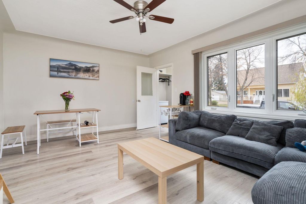 Photo of 5211 48 Street, Camrose, AB T4V 1M2 (MLS # A2312252)