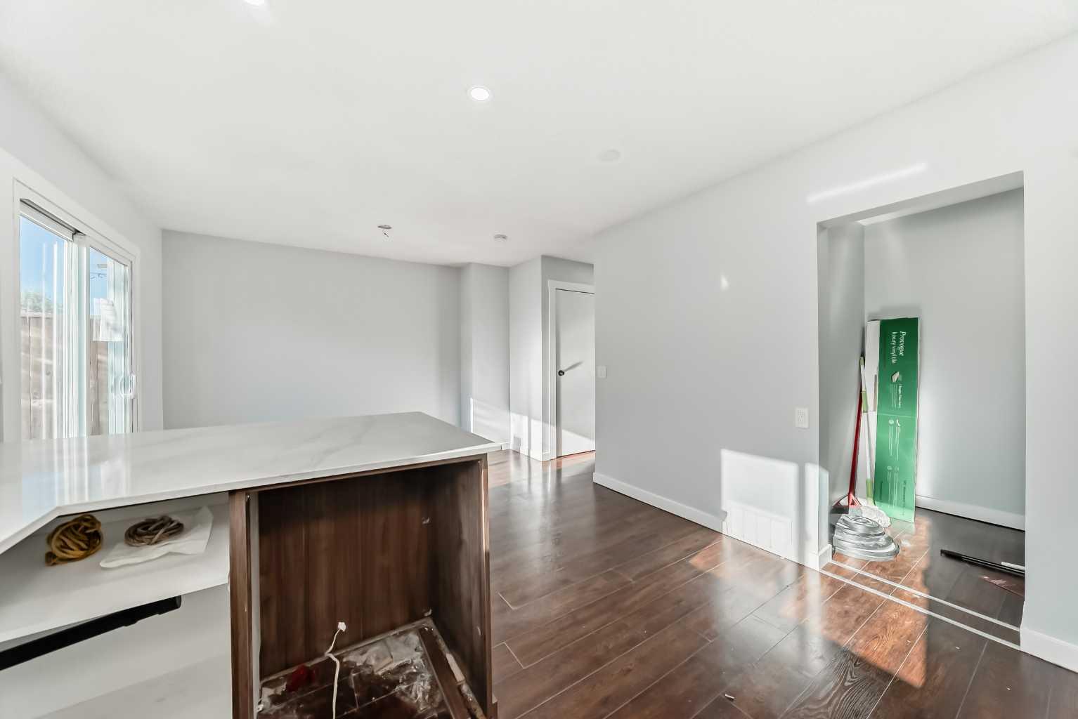 69 Castleglen Road NE