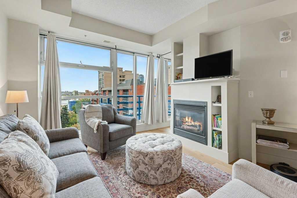 205 Riverfront Avenue SW 906