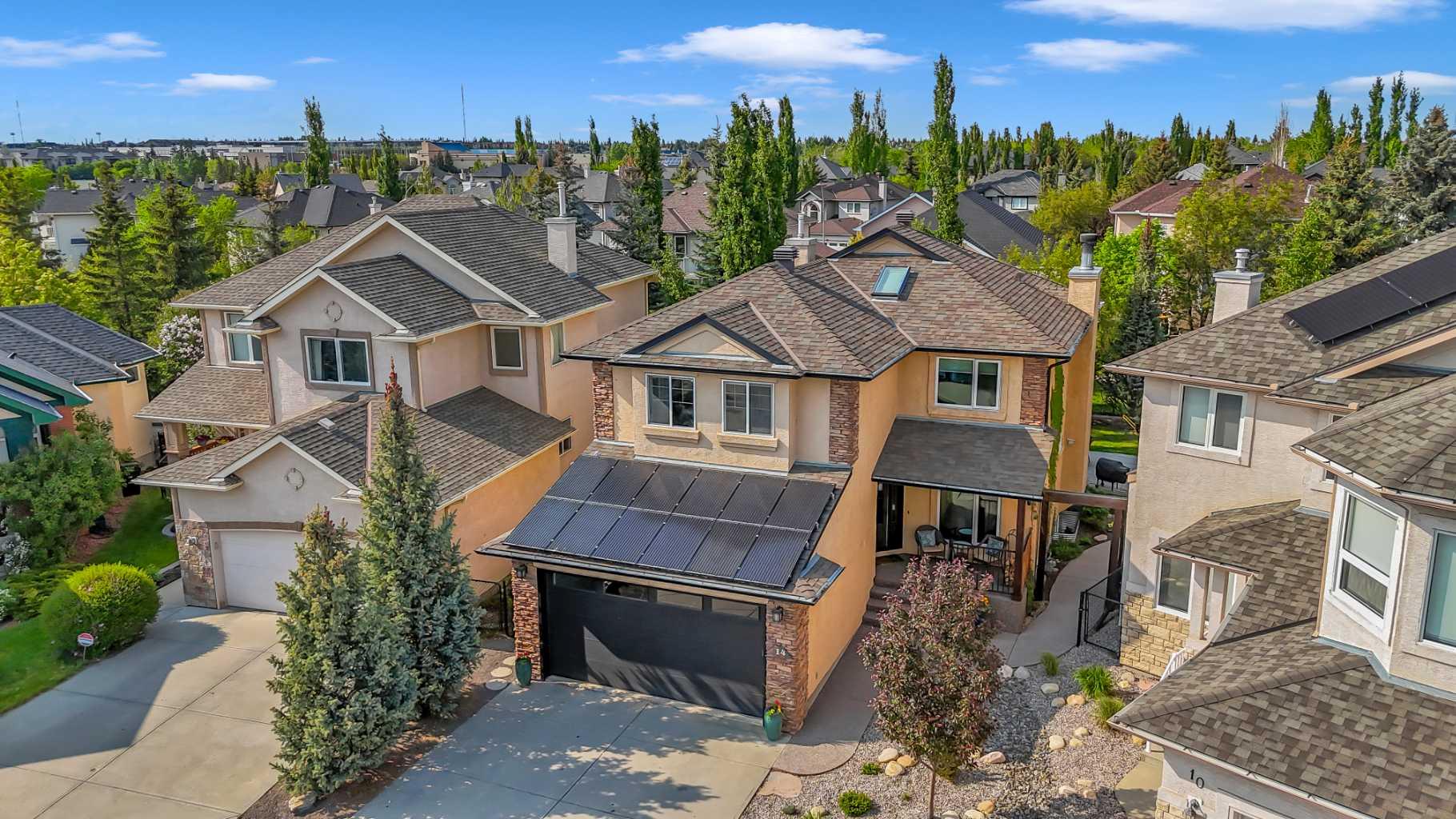 14 Simcrest Grove SW
