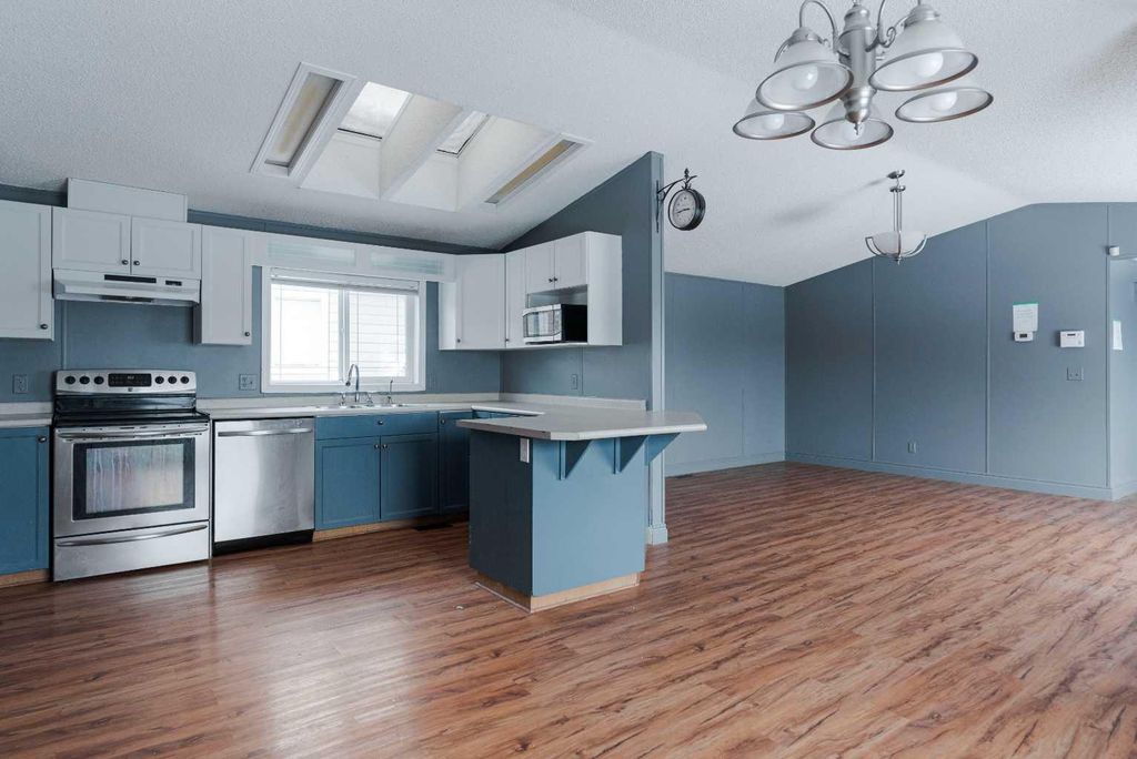 Photo of 101 Balsam Way, Fort McMurray, AB T9K 0G2 (MLS # A2275852)