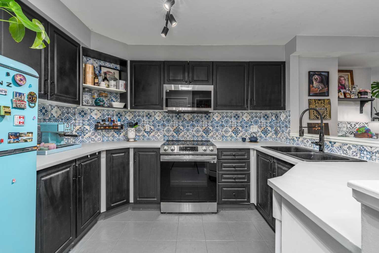 1121 6 Avenue SW 1004
