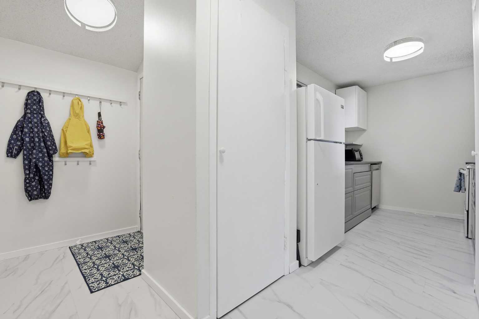 131 Templehill Drive NE 13