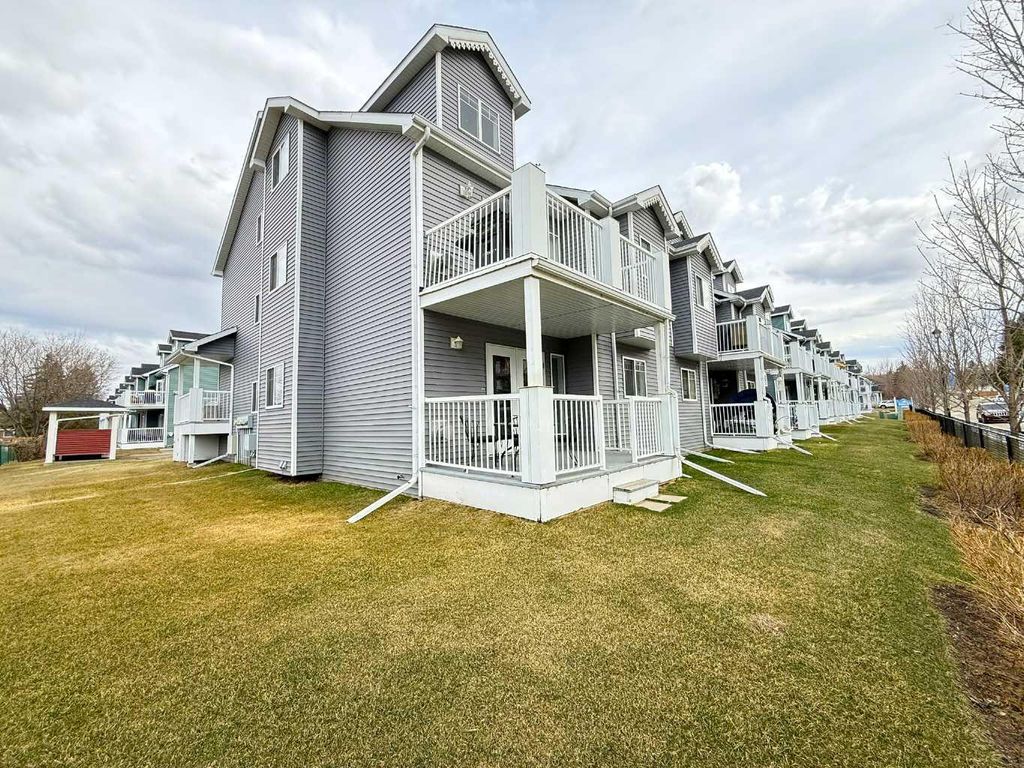 Photo of 5220 50A Avenue #306, Sylvan Lake, AB T4S 1E5 (MLS # A2310149)
