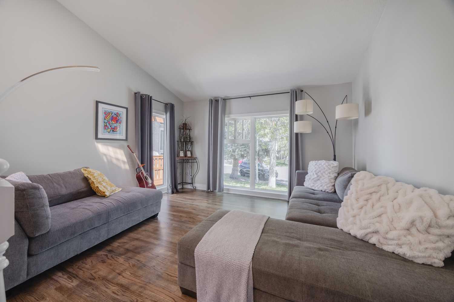 51 McKinley Place SE
