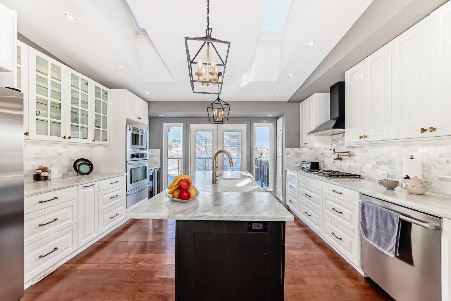 52 Hidden Vale Crescent NW