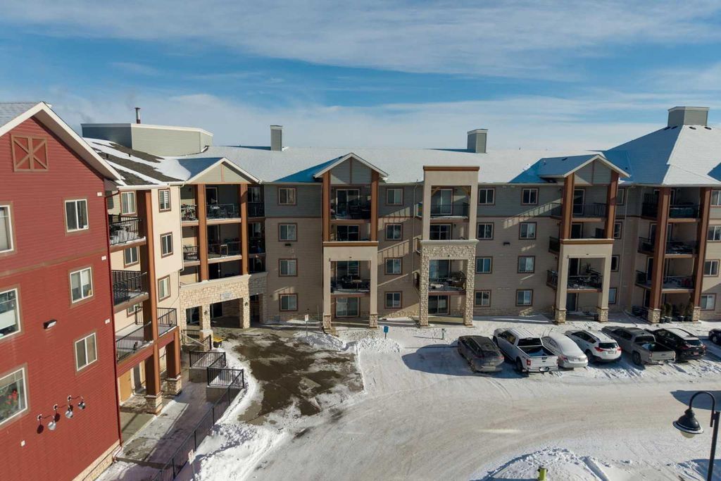 Photo of 505 Railway Street W #1211, Cochrane, AB T4C 2K9 (MLS # A2287289)