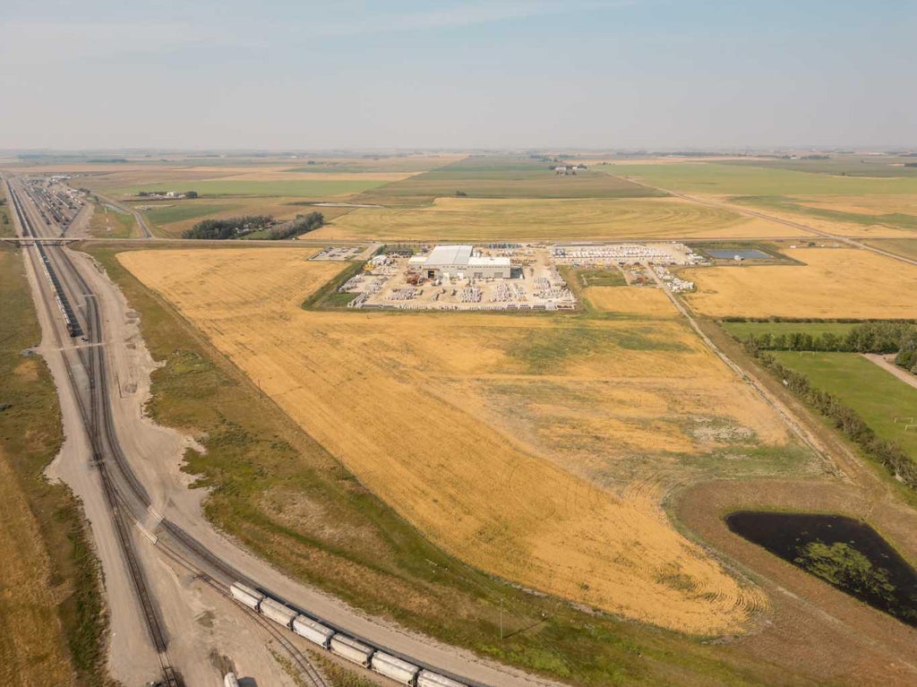 Photo of none Hwy 3 Highway, Coalhurst, AB T0L 0V0 (MLS # A2338623)